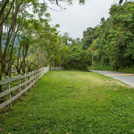 Hacienda Charrascal Coffe Farm Apartment Манисалес Екстериор снимка