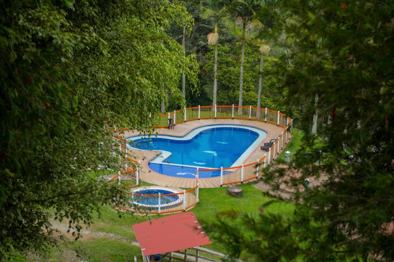 Hacienda Charrascal Coffe Farm Apartment Манисалес Екстериор снимка