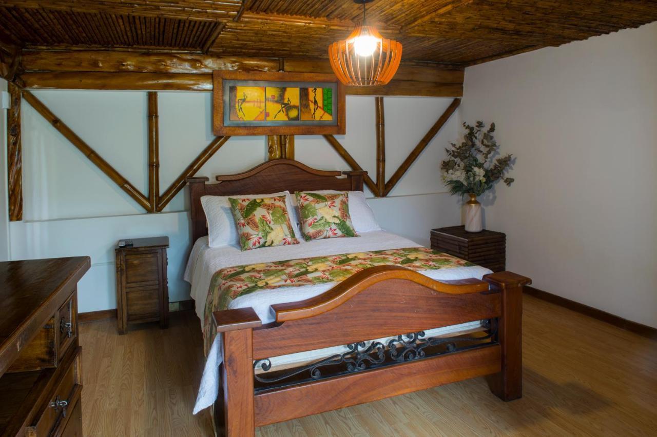 Hacienda Charrascal Coffe Farm Apartment Манисалес Екстериор снимка